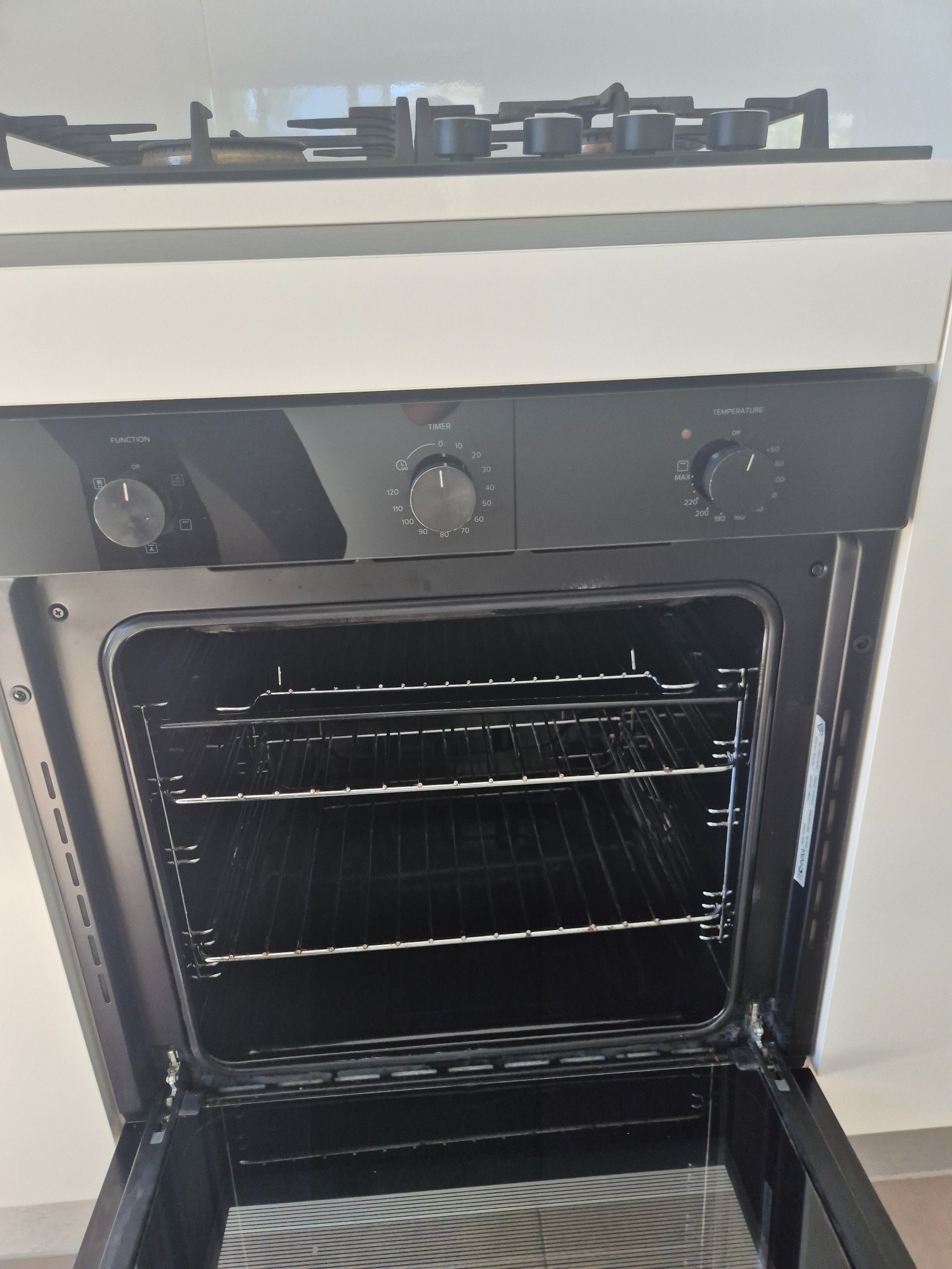 Completed property cleaning - oven